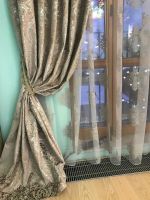 Шторы в гостиную ШГ063. Бежевые с узором, классика Шторы в гостиную ШГ063. Бежевые с узором, классика